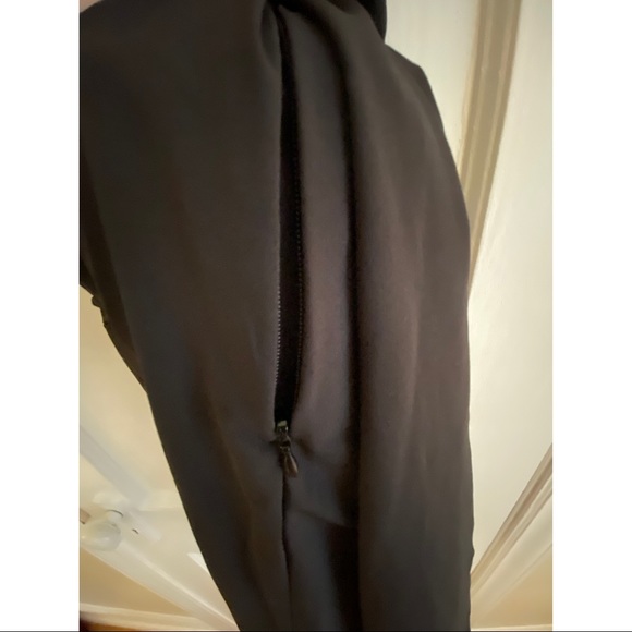 Lululemon Black City Summer Dress Sz. 4 - Picture 6 of 6